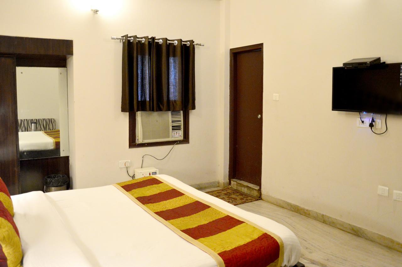 Hotel Kartikey 3*