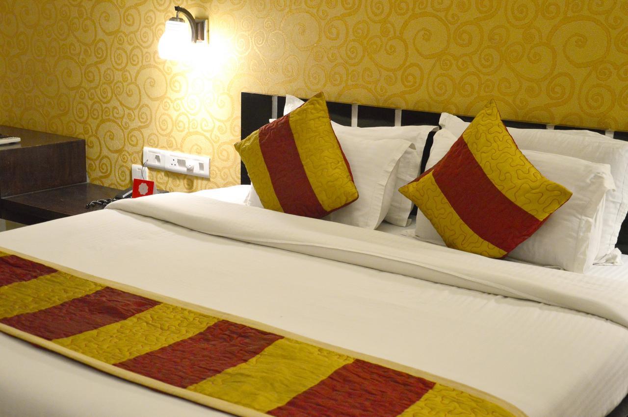 Kartikey Hotel 3*