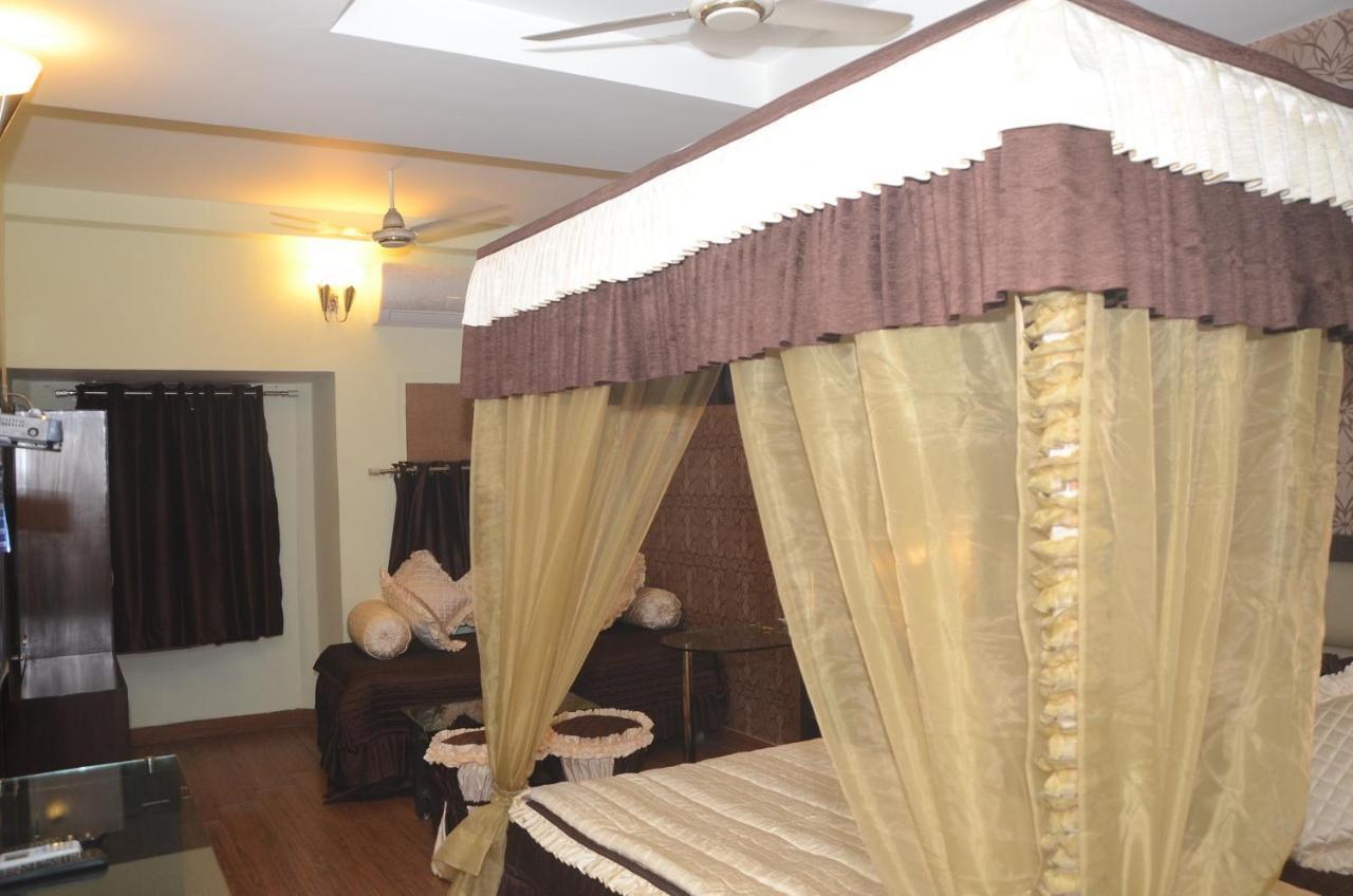 Kartikey Hotel 3*